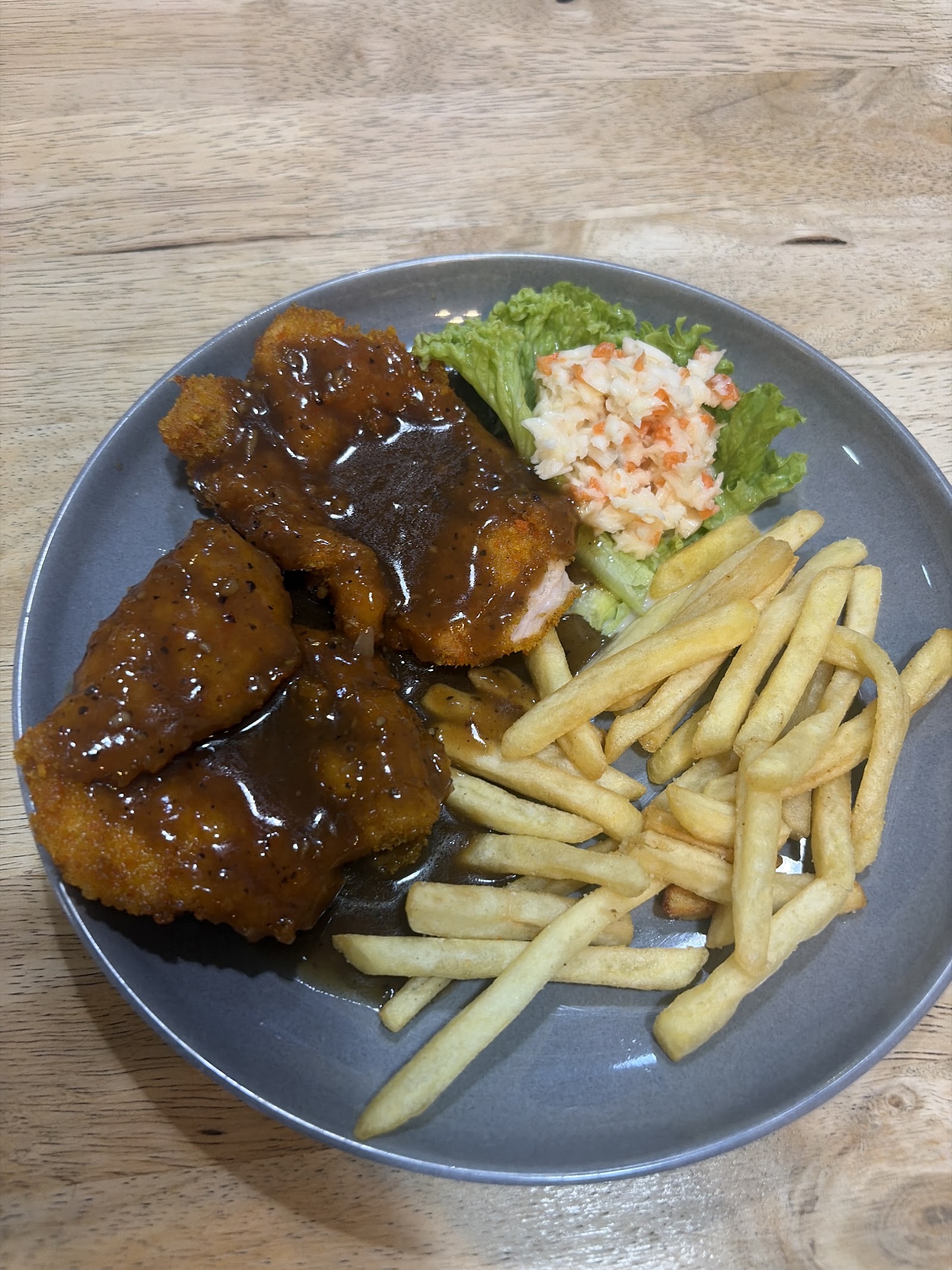 NASI GORENG CHICKEN CHOP CRISPY